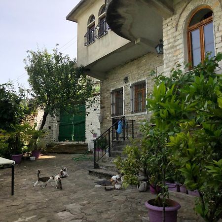 Stone Pazar Guest House Gjirokastër Extérieur photo